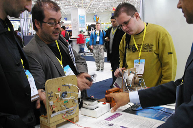 11-FISL-2010-forum-internacional-software-livre-porto-alegre-rio-grande-do-sul-rs-puc-PUCRS-energia-livre-1