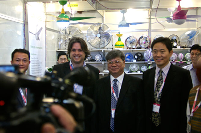 keppe-motor-china-sourcing-fair-2013-sao-paulo-brasil
